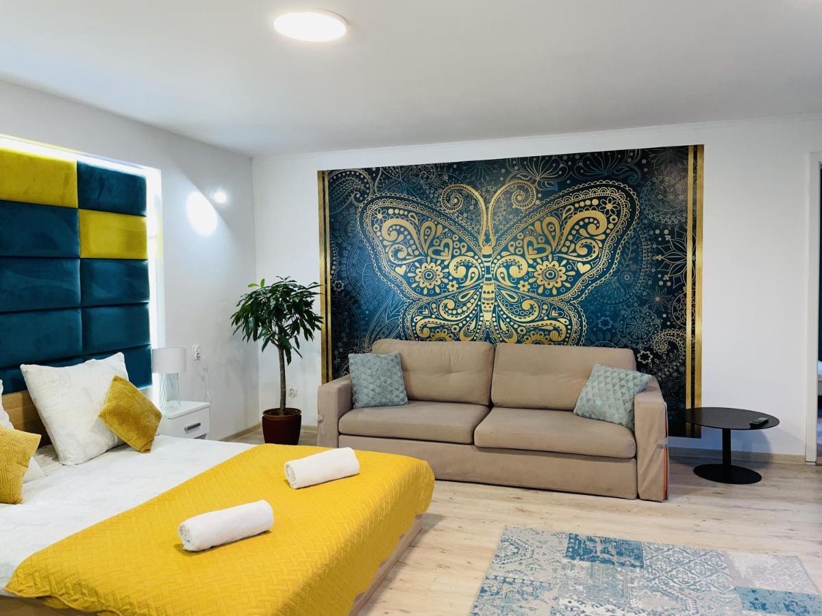 Rynek 14 & Restaurant Bed & Breakfast Иновроцлав Екстериор снимка