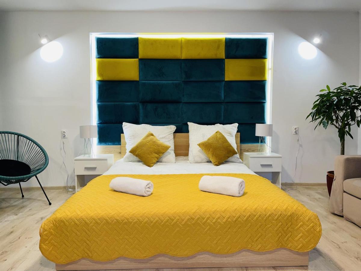 Rynek 14 & Restaurant Bed & Breakfast Иновроцлав Екстериор снимка