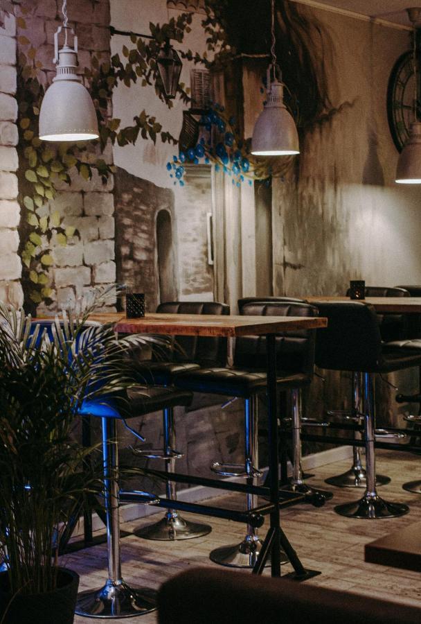Rynek 14 & Restaurant Bed & Breakfast Иновроцлав Екстериор снимка