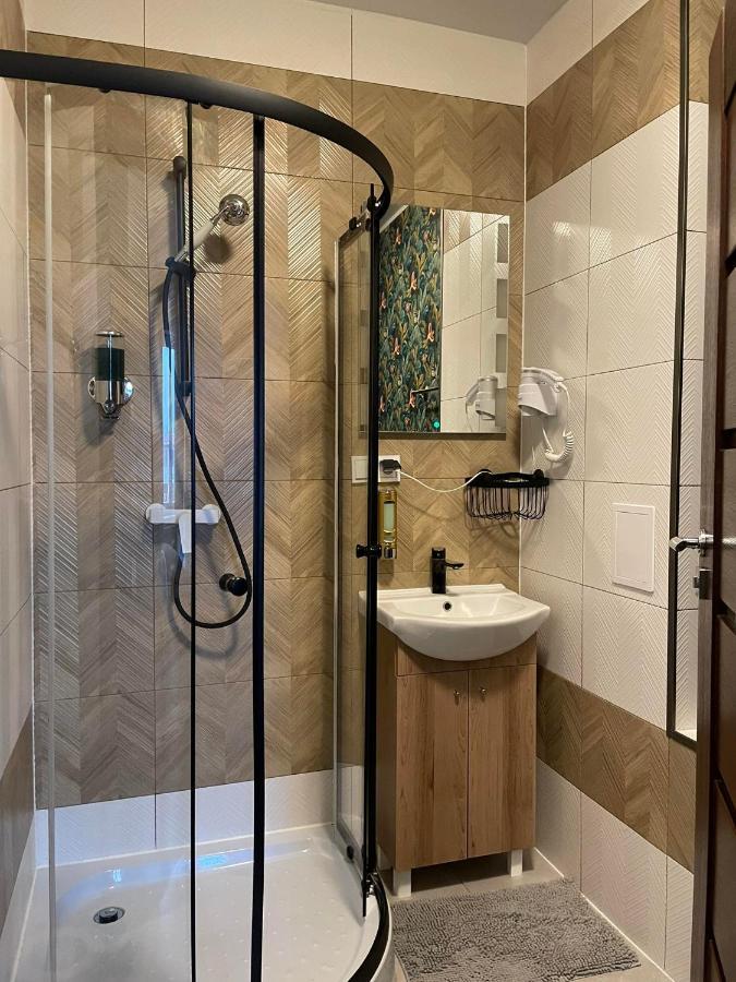 Rynek 14 & Restaurant Bed & Breakfast Иновроцлав Екстериор снимка