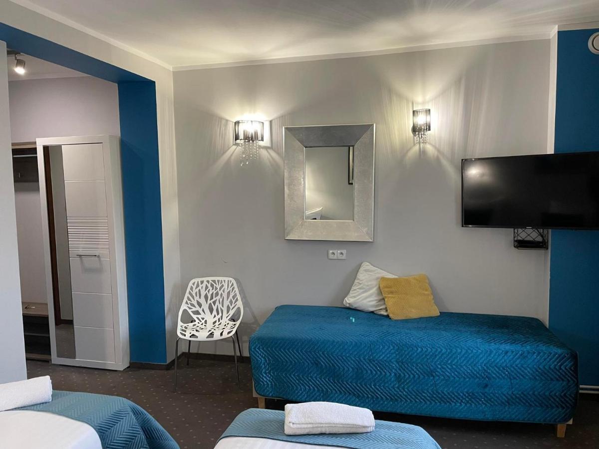 Rynek 14 & Restaurant Bed & Breakfast Иновроцлав Екстериор снимка